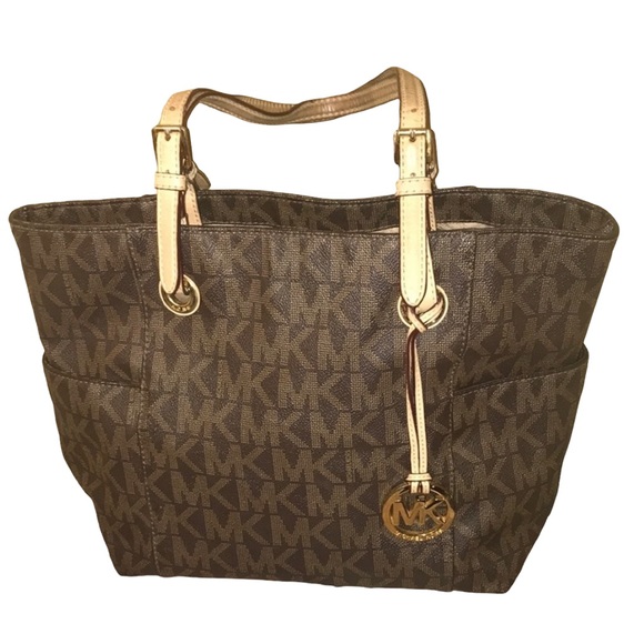 Michael Kors Handbags - Michael Kors Jet Travel Signature MK PVC Tote Bag